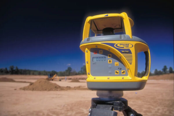 Spectra Precision GL700 Grade Laser - Image 2